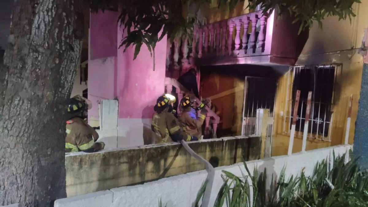 Incendio por falla eléctrica deja pérdidas materiales en Tampico