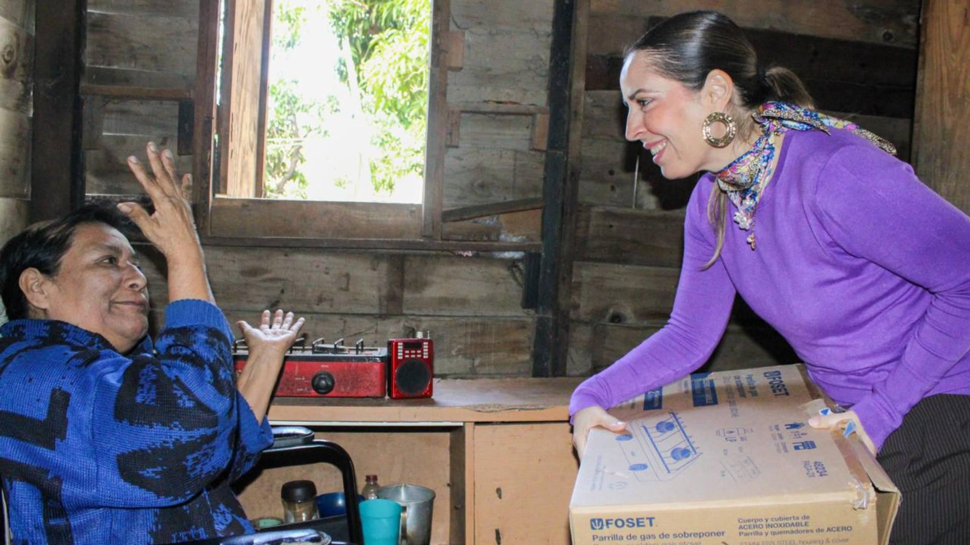 DIF Madero fortalece apoyos directos en colonias vulnerables