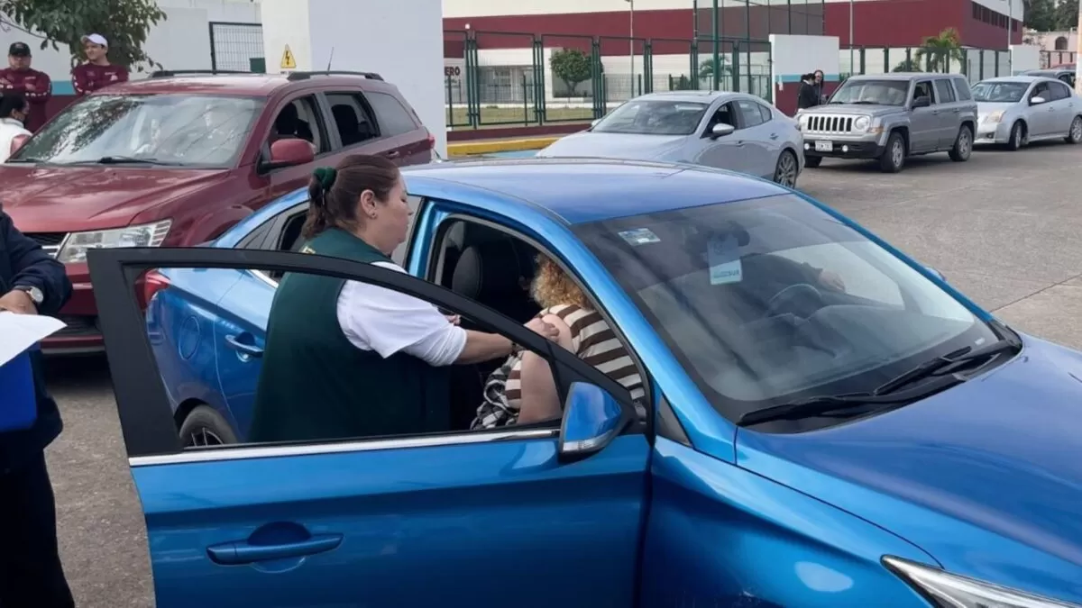 Gran respuesta a vacunación Drive-Thru en Ciudad Madero