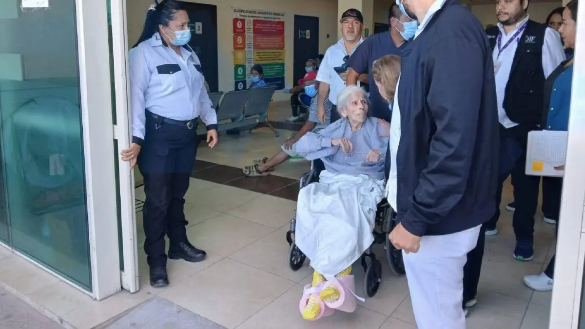 Adulta mayor abandonada en Matamoros es trasladada a Victoria