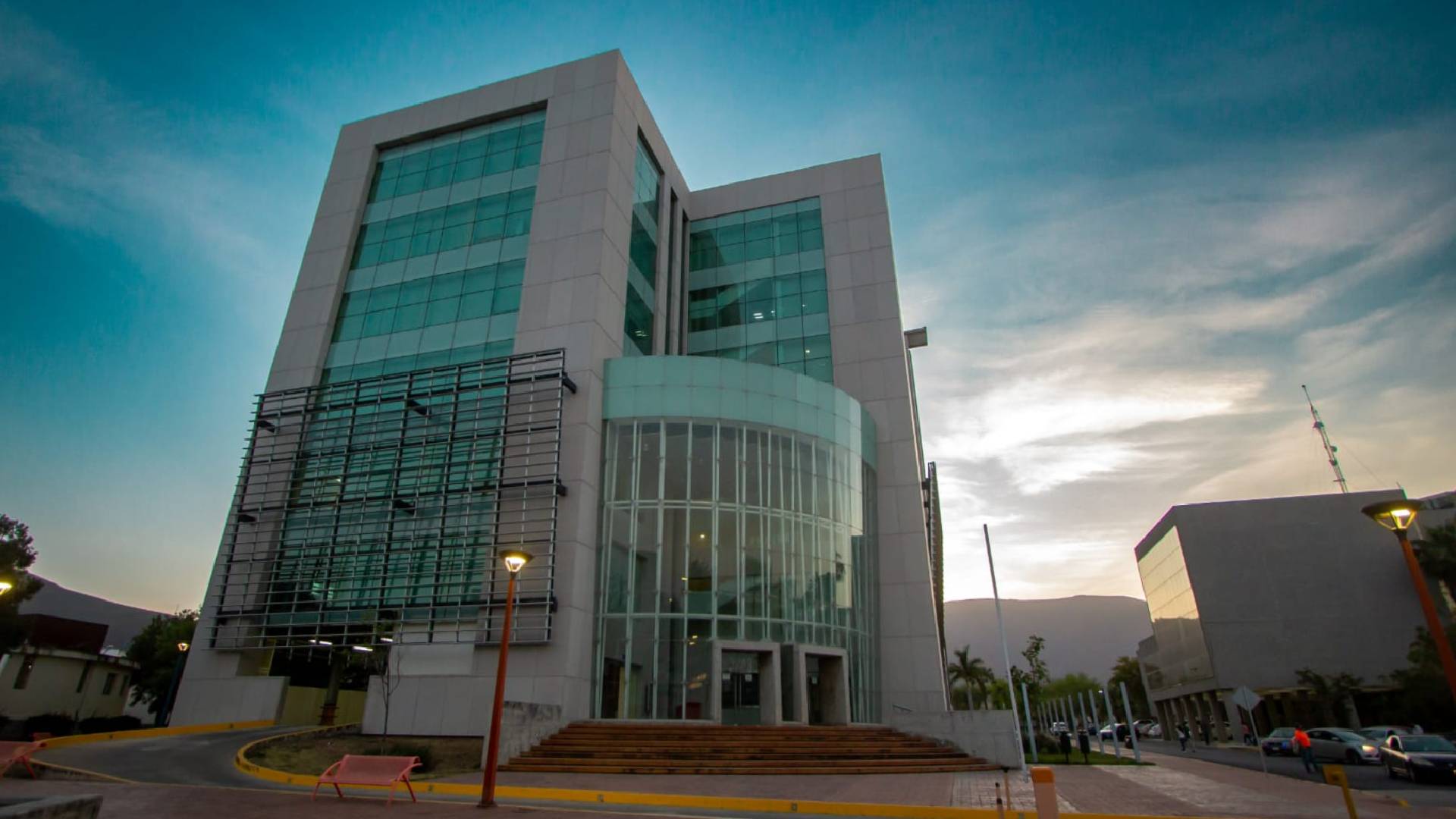 UAT fortalece certificación laboral en Tamaulipas