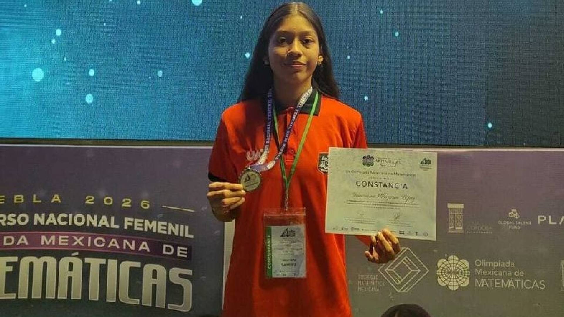 Estudiante de la UAT destaca con medalla de plata en Olimpiada de Matemáticas