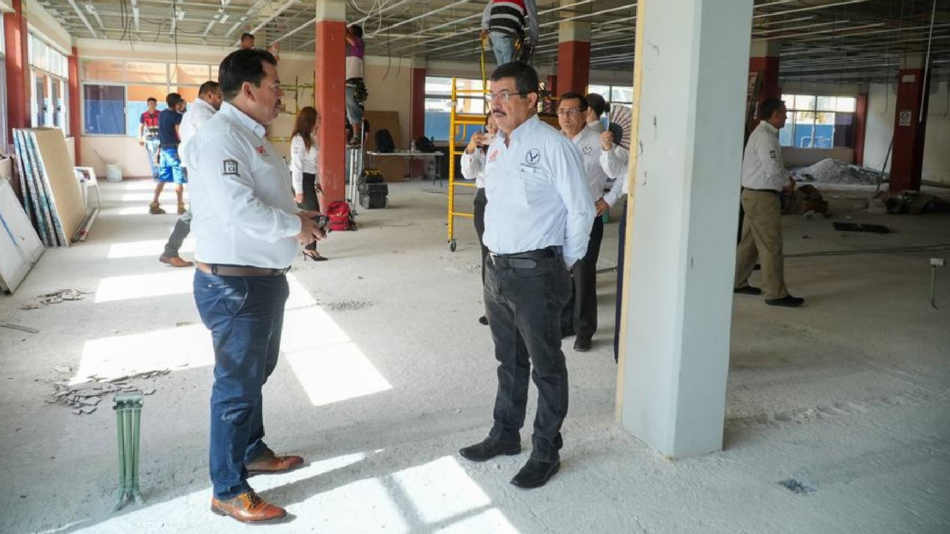 Dámaso Anaya supervisa remodelación de la Facultad de Derecho en Ciudad Victoria