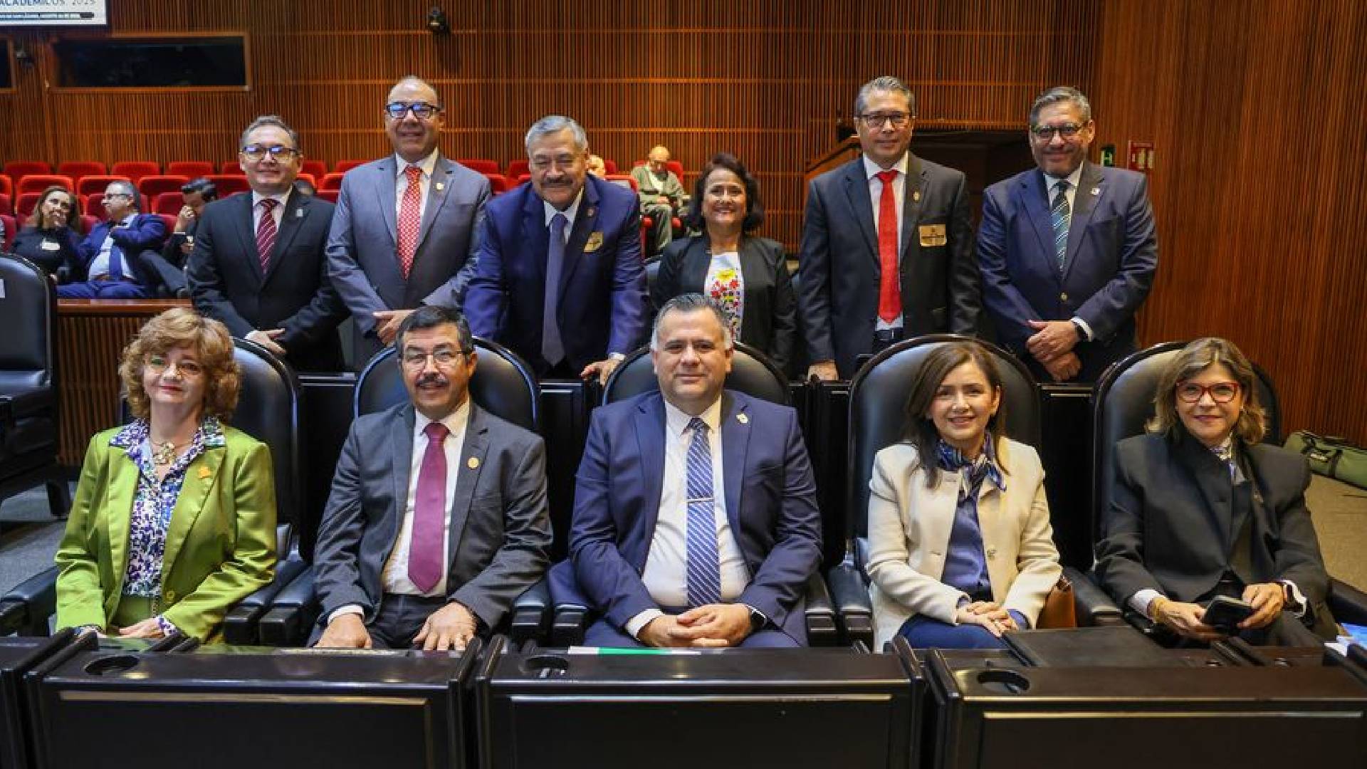 Dámaso Anaya propone alianza con diputados para fortalecer universidades