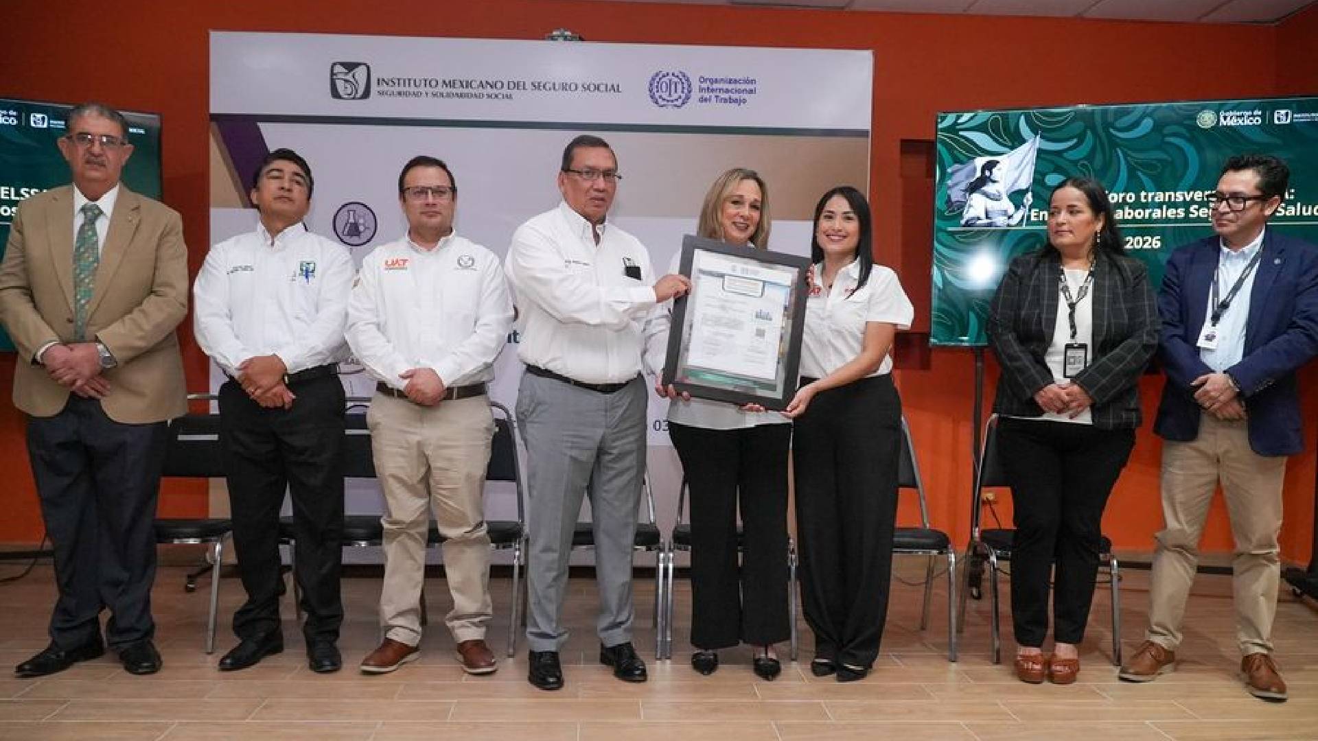 CENDI UAT recibe distintivo del IMSS por seguridad y salud laboral