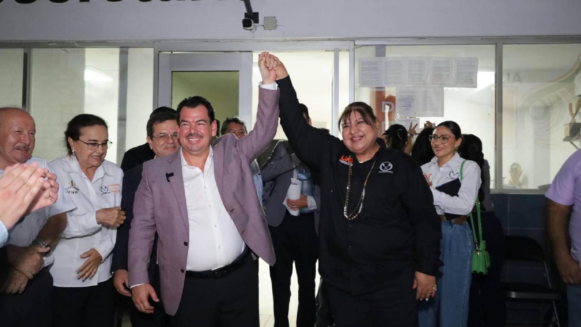 Edy Izaguirre gana elección para nuevo periodo en Derecho Victoria