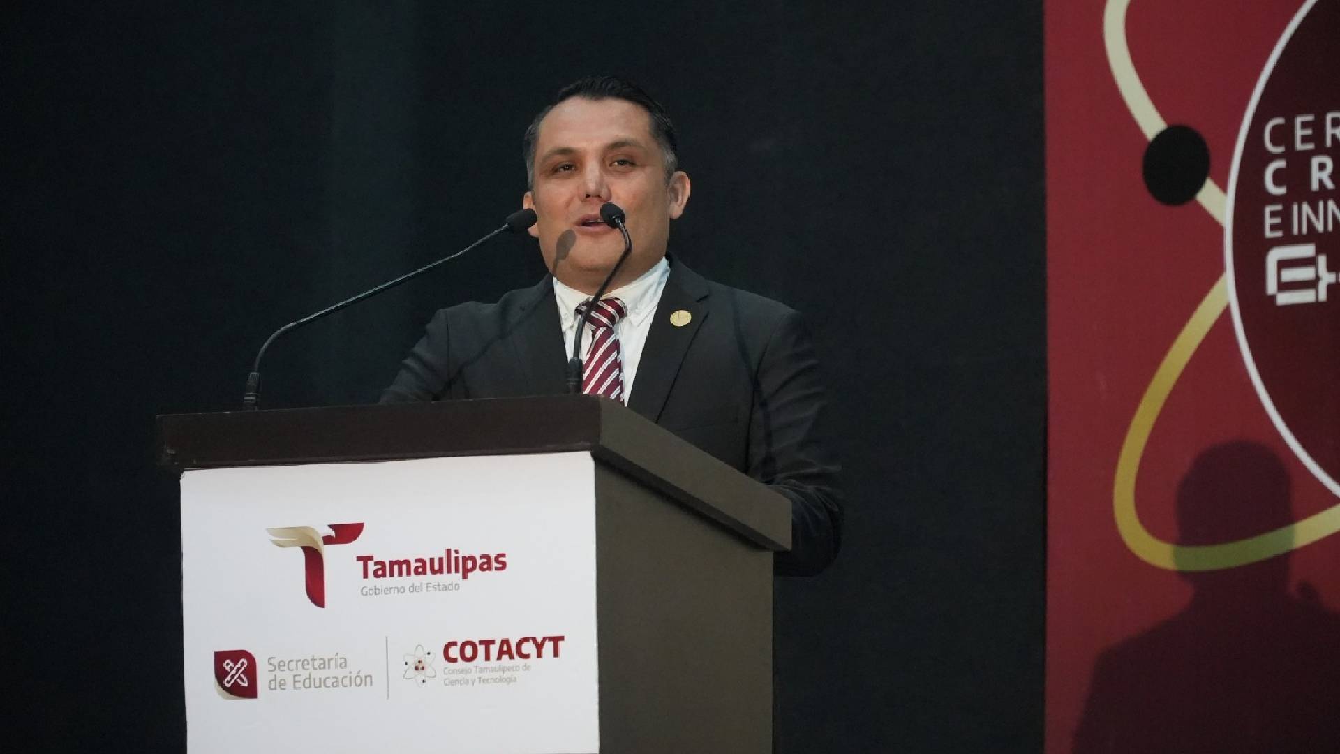 Investigador de la UAT recibe Premio Estatal de Innovación