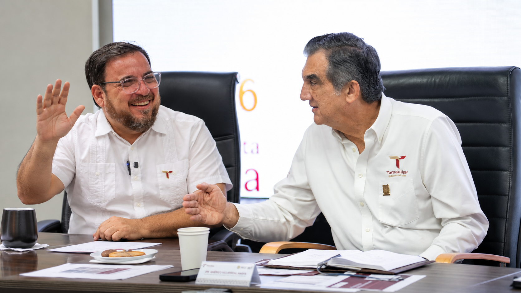 Sigue esperando la llamada del Gobernador, quiere una curul