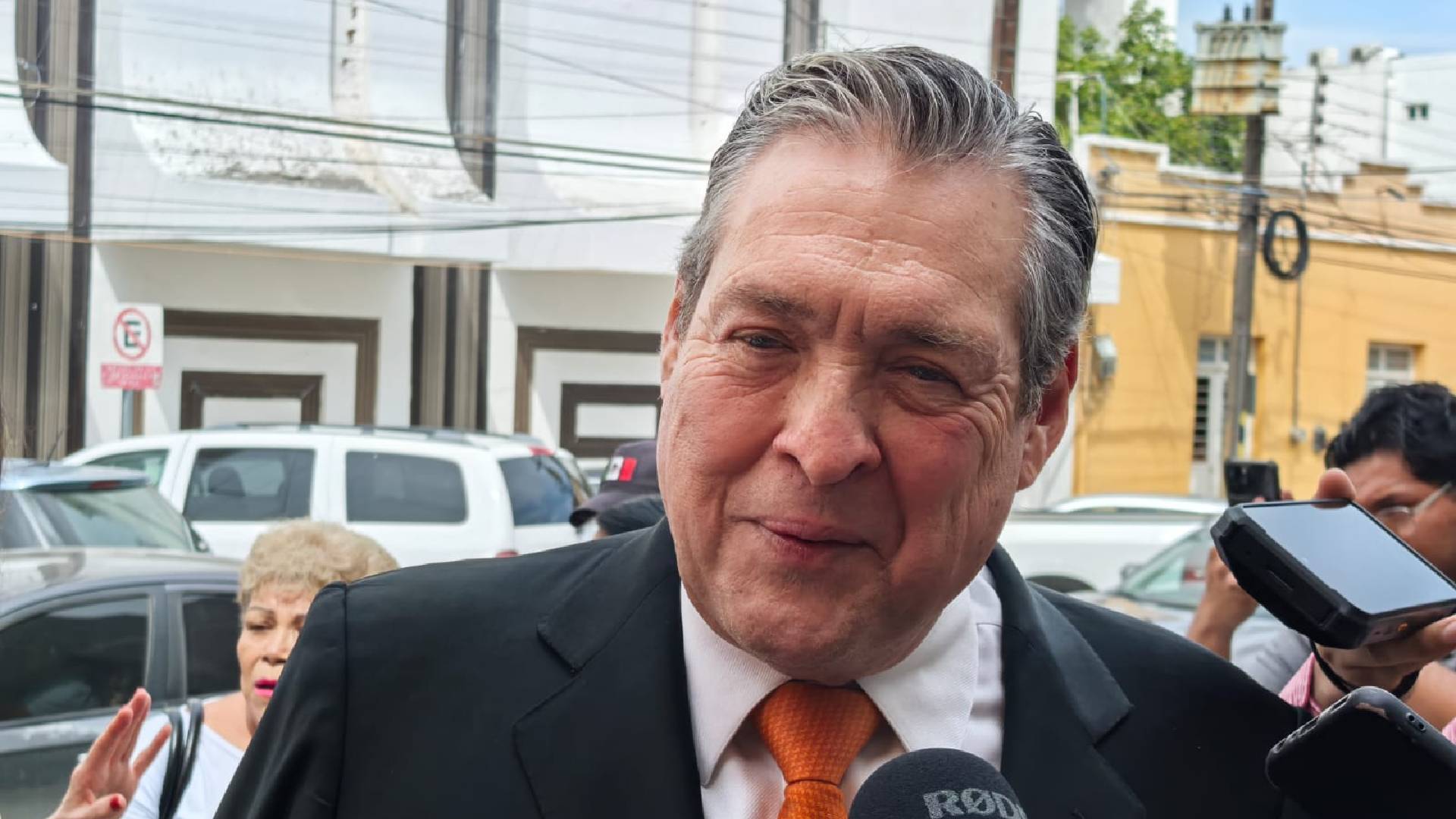 Buscará MC candidatos hasta debajo de las piedras
